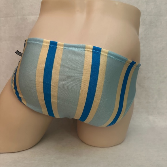 Aussiebum Striped Swim Briefs 32-38" waist Gently worn Nylon / spandex - Picture 3 of 4